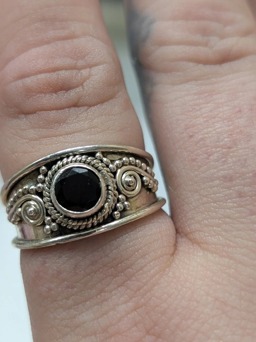 Sterling Silver Garnet Natural Gemstone Ornate Band Ring